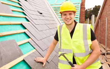 find trusted Cwmgiedd roofers in Powys
